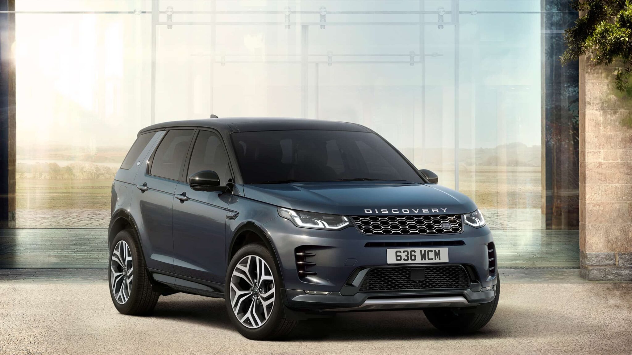 Land Rover Discovery Sport Trim Levels: A Complete Guide to Every Model ...